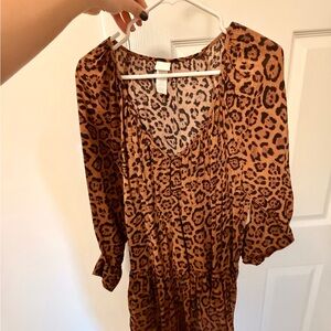 H&M Leopard Print Brown and Black V-Neck Dress
